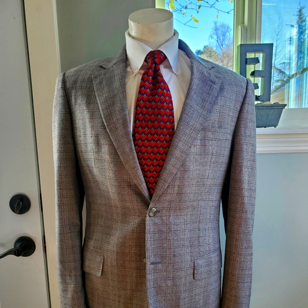 Bespoke Suit, Holland and Sherry. Savile Row London England. 40R
